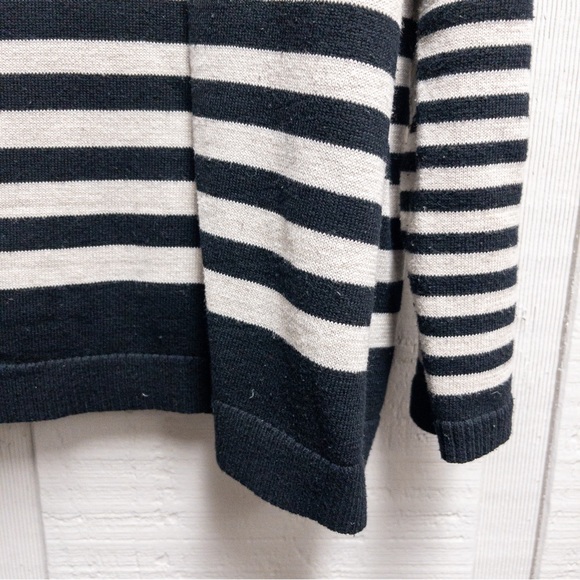 DONATING 02/01/2025 | Croft & Barrow Striped Sweater - Picture 3 of 6